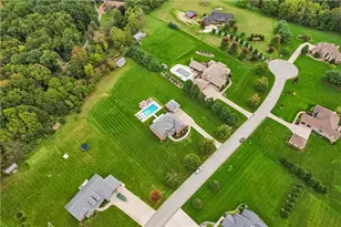 107 Hibernia Dr, Lancaster Township, PA 16037 - Photo 33
