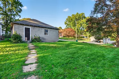 914 Walnut St, Sugarcreek Boro, PA 16343 - Photo 21