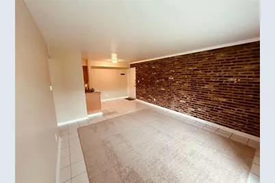 930 Margarite Dr #K, Scott Township, PA 15216 - Photo 3