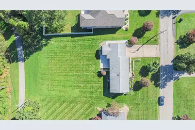 115 Fairfield Dr, Daugherty Township, PA 15066 - Photo 7