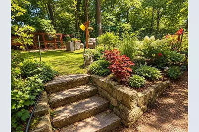 201 Woodland Dr, Neshannock Township, PA 16105 - Photo 5