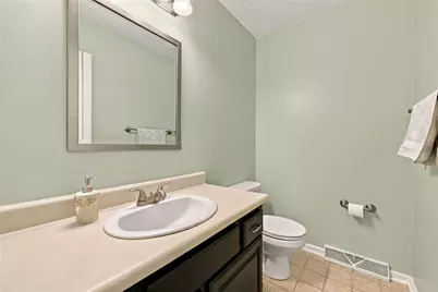 213 Chris Dr, Penn Twp, PA 15642 - Photo 23