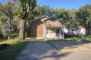 731 731 5 E Main St, New Castle, PA 16101 - Photo 1