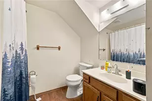 1501 Broad St, South Greensburg Boro, PA 15601 - Photo 23