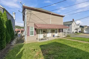 1501 Broad St, South Greensburg Boro, PA 15601 - Photo 5