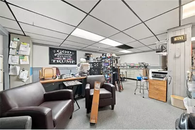 1501 Broad Street, South Greensburg Boro, PA 15601 - Photo 15