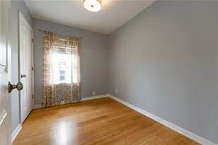 200 Grove Ave, Ross Twp, PA 15229 - Photo 21
