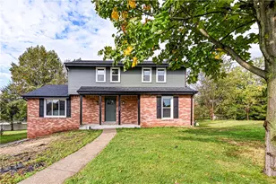 525 Westland Dr, Hempfield Township, PA 15601 - Photo 1