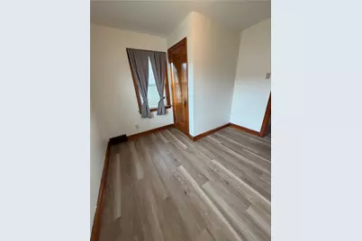 2515 Sunset Ave, Harmony Township, PA 15003 - Photo 17