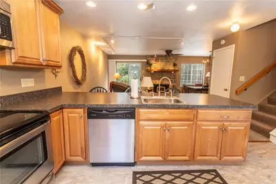 1607 Snowfield Court, Hidden Valley, PA 15502 - Photo 7