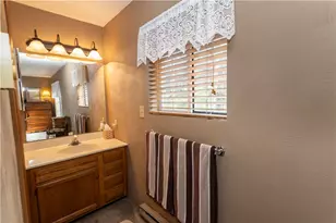 1607 Snowfield Ct, Hidden Valley, PA 15502 - Photo 19