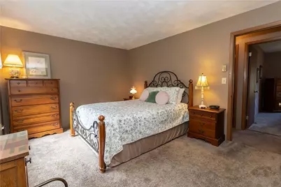 1607 Snowfield Court, Hidden Valley, PA 15502 - Photo 17