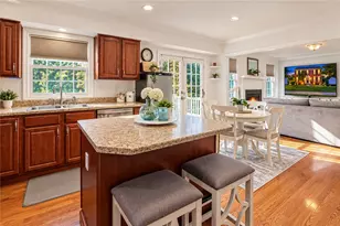 1231 Willowbrook Dr, South Strabane, PA 15301 - Photo 5