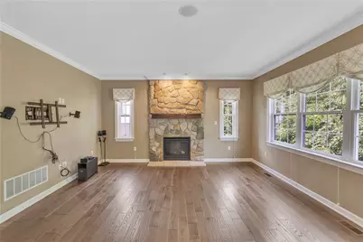 824 Westminster Ln, Cranberry Township, PA 16066 - Photo 9