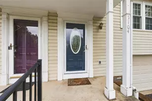 5104 Empire Dr, Bridgeville, PA 15017 - Photo 3