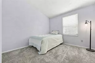 5104 Empire Dr, Bridgeville, PA 15017 - Photo 21