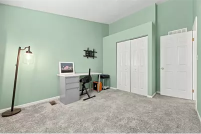 5104 Empire Dr, Bridgeville, PA 15017 - Photo 23