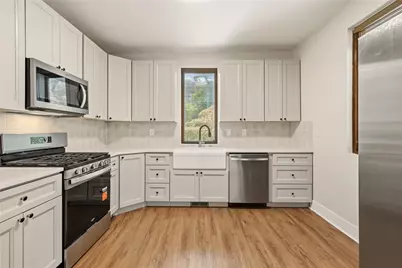 214 Castle Shannon Blvd, Pittsburgh, PA 15228 - Photo 7