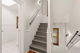 214 Castle Shannon Blvd, Pittsburgh, PA 15228 - Photo 13