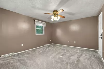 104 June Dr, Port Vue, PA 15133 - Photo 23