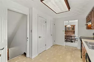 104 June Dr, Port Vue, PA 15133 - Photo 11