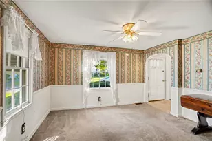 969 Bon Air Dr, Sharon, PA 16146 - Photo 9