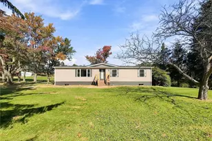 2935 State Route 31, Mount Pleasant Township, PA 15610 - Photo 1