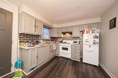 221 5th St, Ellwood City, PA 16117 - Photo 25