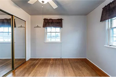 942 Razzando, Washington Township, PA 15012 - Photo 15