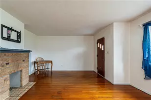 942 Razzando, Washington Township, PA 15012 - Photo 7