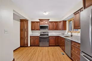 2661 Bingham Dr, Pittsburgh, PA 15241 - Photo 15