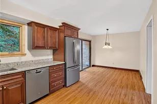 2661 Bingham Dr, Pittsburgh, PA 15241 - Photo 13