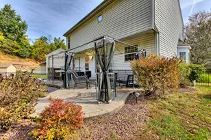 162 Janyce Dr, Hempfield Township, PA 15601 - Photo 5