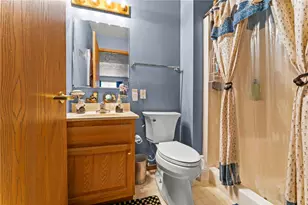 108 Clubhouse Dr, South Strabane, PA 15301 - Photo 11
