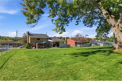65 Lee Ave, South Strabane, PA 15301 - Photo 5