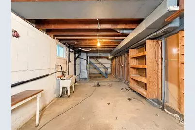 1207 Prospect St, Forward Township, PA 15063 - Photo 21
