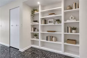 112 Washington Pl, Downtown Pgh, PA 15219 - Photo 7