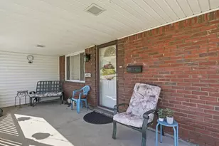 4018 Everlawn St, West Mifflin, PA 15122 - Photo 49