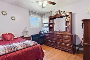 4018 Everlawn St, West Mifflin, PA 15122 - Photo 7