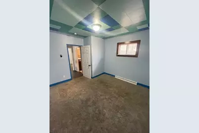 1327 Greensburg Pike, East McKeesport, PA 15035 - Photo 9