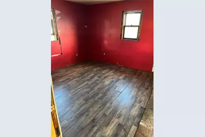 385 Pennsylvania Ave, Rochester, PA 15074 - Photo 13