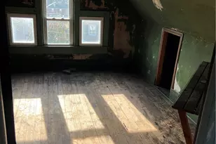 385 Pennsylvania Ave, Rochester, PA 15074 - Photo 21