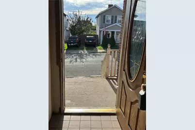 385 Pennsylvania Ave, Rochester, PA 15074 - Photo 5