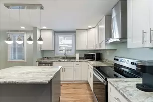 104 Pius St, Pittsburgh, PA 15203 - Photo 3