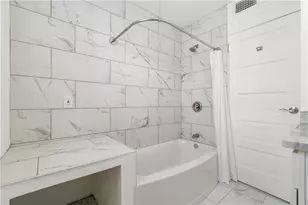 104 Pius St, Pittsburgh, PA 15203 - Photo 25