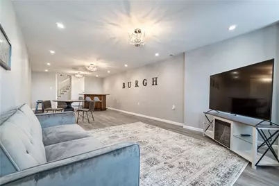 104 Pius St, Pittsburgh, PA 15203 - Photo 9