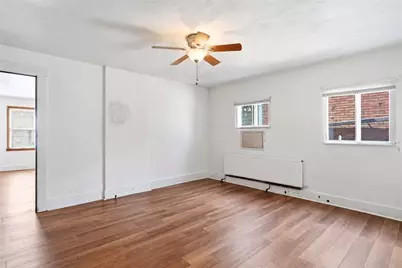 1917 Larkins Way, Pittsburgh, PA 15203 - Photo 9