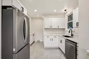 17 Wilkins, Pittsburgh, PA 15221 - Photo 11