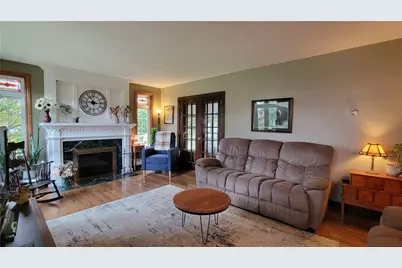 7852 Somerset Pike, Jennerstown Boro, PA 15547 - Photo 9