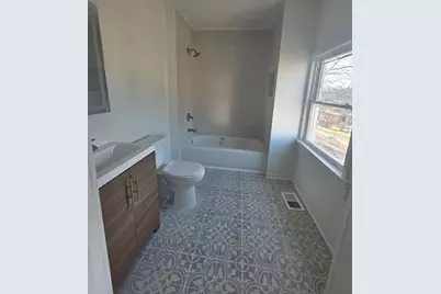 93 Beltzhoover Ave, Pittsburgh, PA 15210 - Photo 7